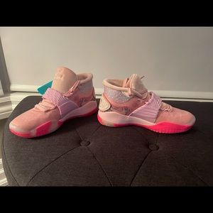 Nike Kevin Durant Aunt Pearl Sneakers